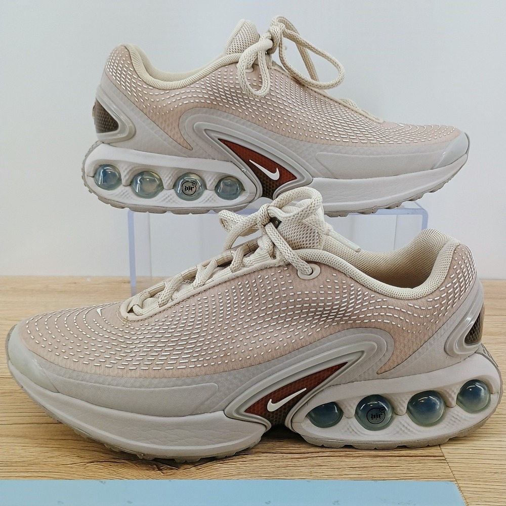 Nike Air Max Women's Shoes Tan Athletic Sneakers Comfort‎ Low Top Lace Up